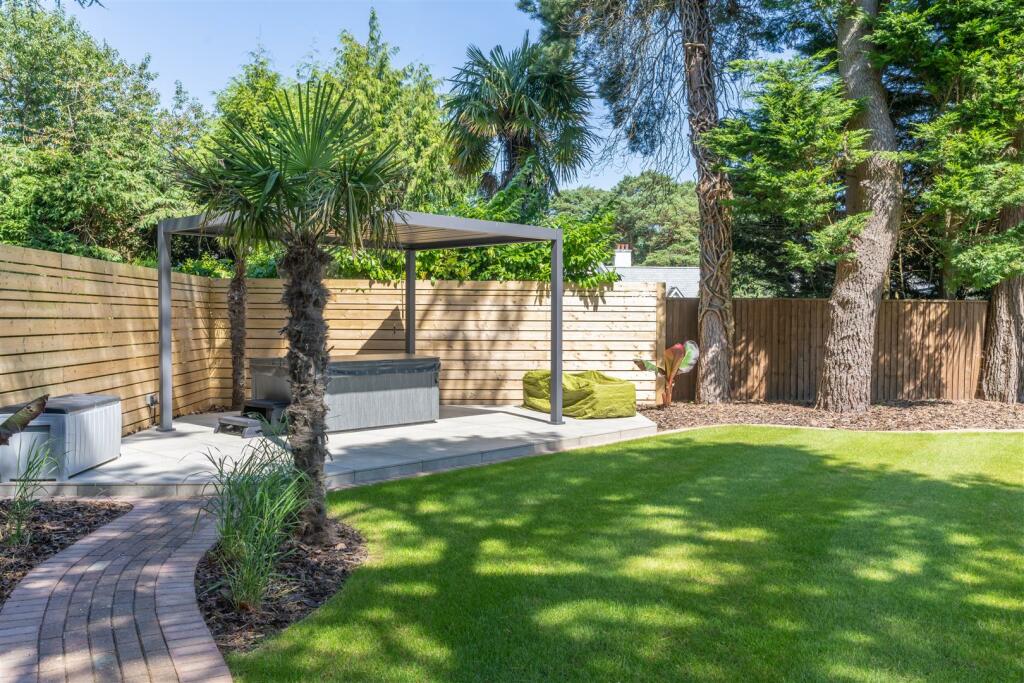 Additional image 26 of Newton Road, Canford Cliffs