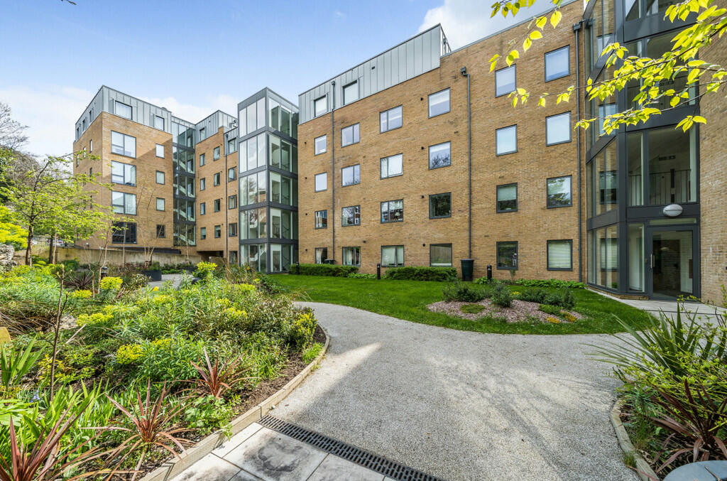 Additional image 9 of Hove Park Gardens, Hove, East Sussex