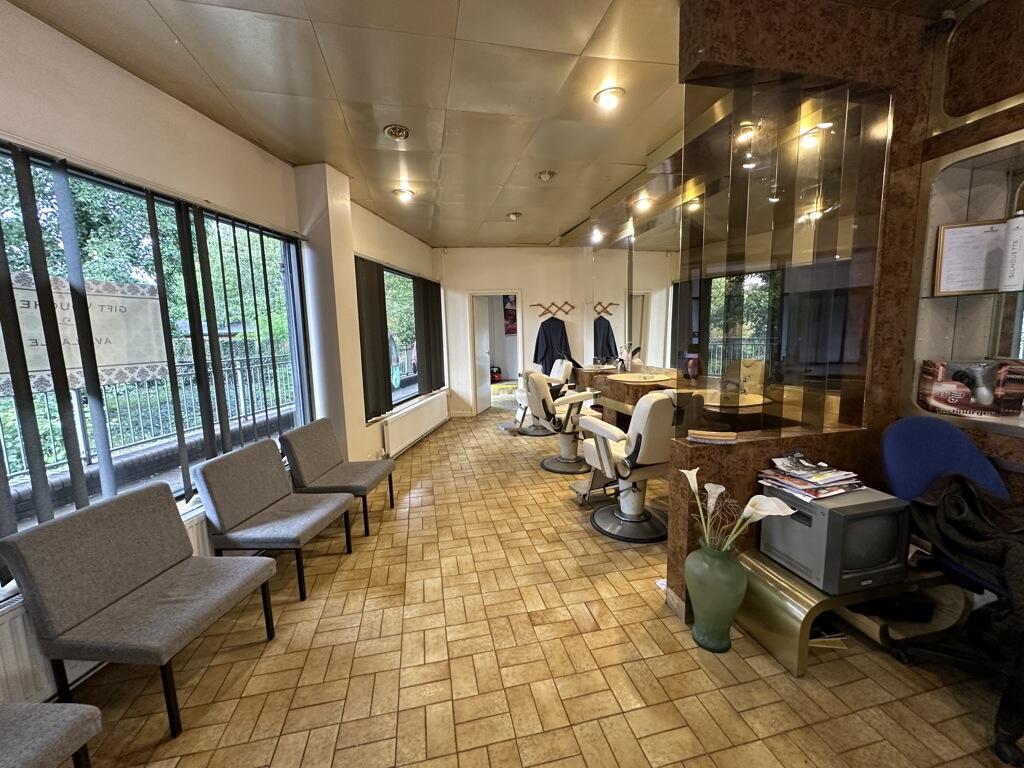 Additional image 9 of 2A Crown Mead, Wimborne, Dorset, BH21 1ED