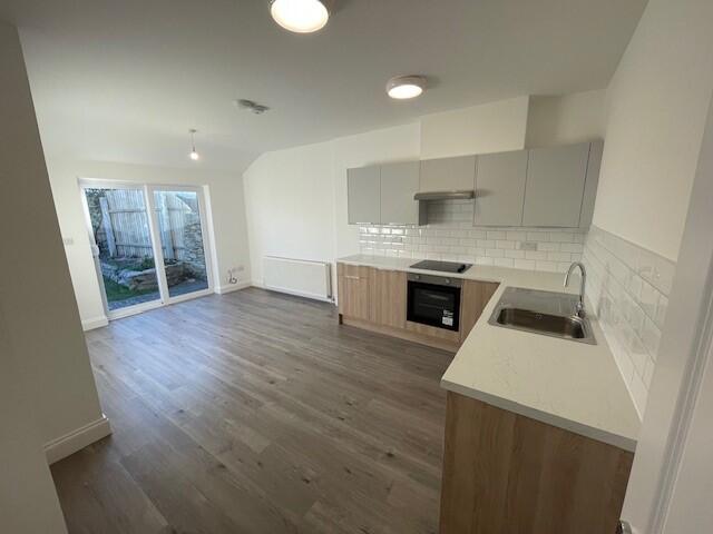 Additional image 8 of Stourcliffe Avenue