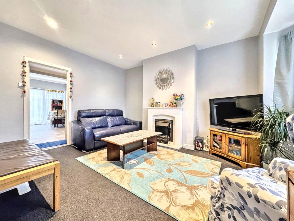 Additional image 3 of Cattistock Road, Bournemouth, Opposite Castle Point!