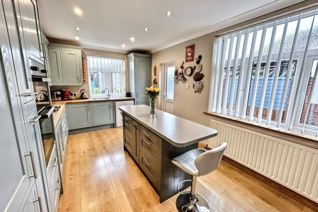 Additional image 14 of Parkstone