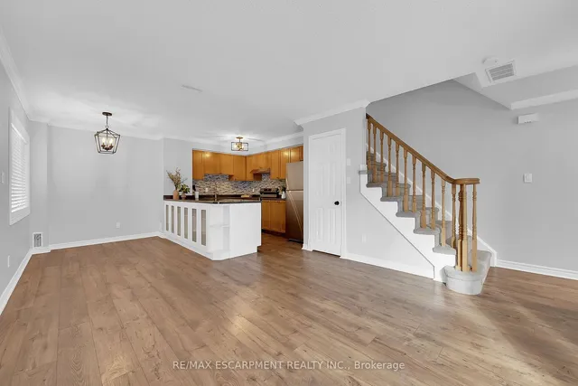 Additional image 7 of 1701 Lampman Ave Unit 404