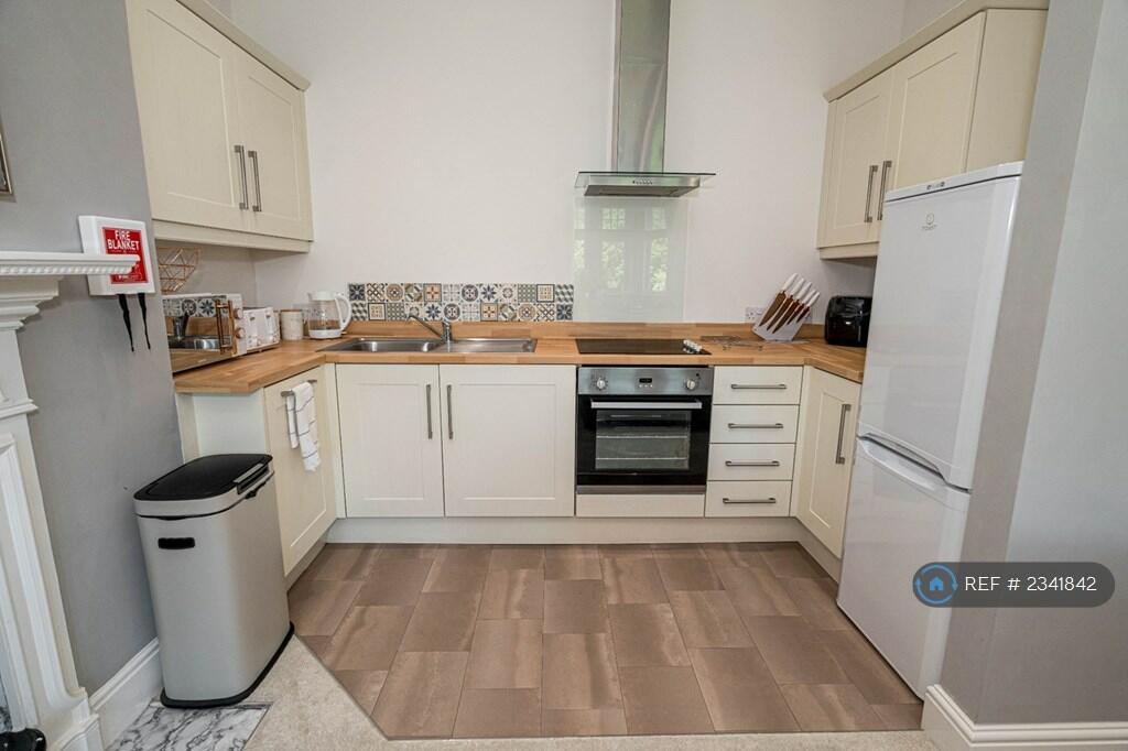 Additional image 5 of Approach Road, Poole, BH14