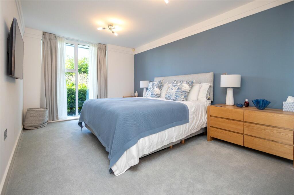 Additional image 18 of Panorama, Alipore Close, Lower Parkstone, Poole, Dorset, BH14