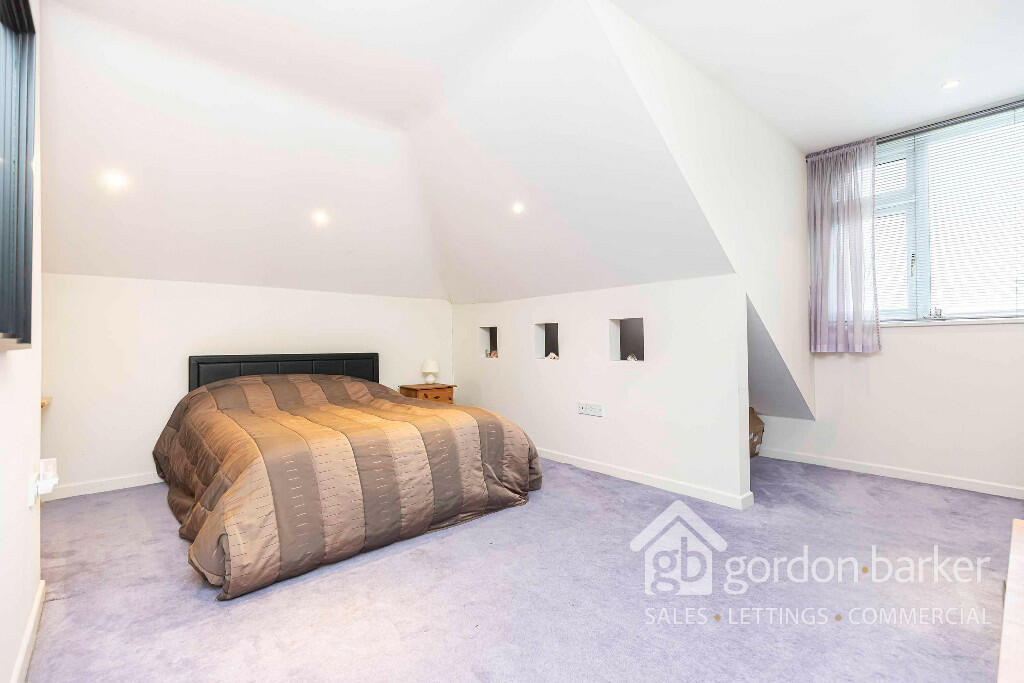 Additional image 34 of Woodside Close, Ferndown, Dorset, BH22