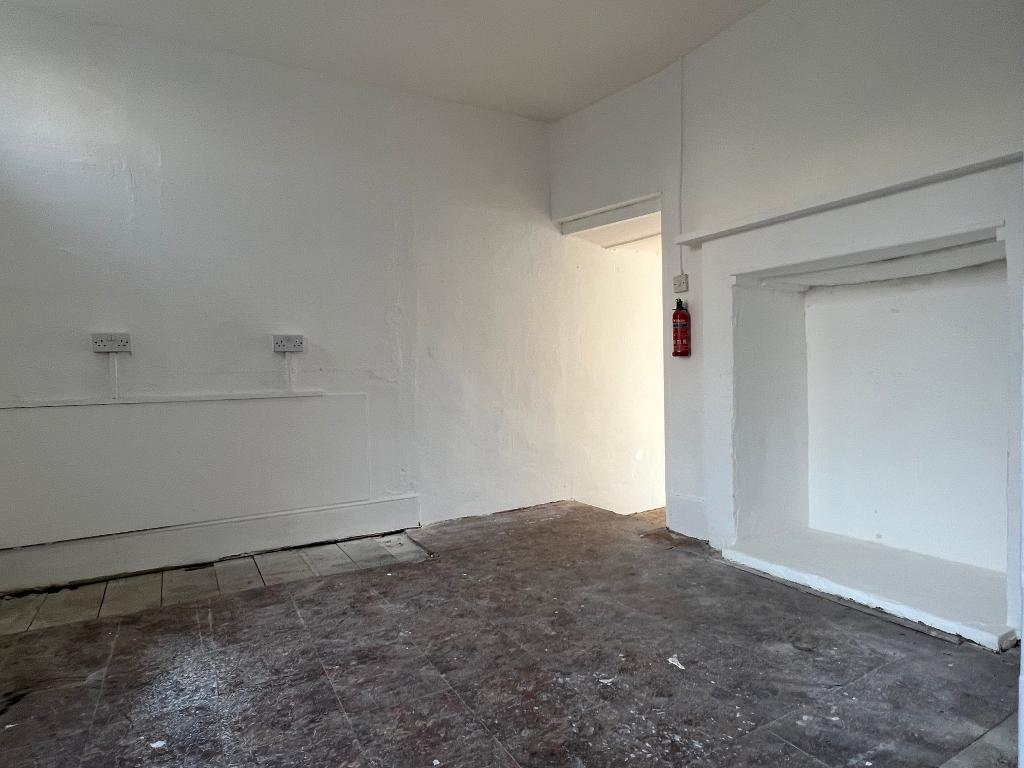 Additional image 9 of High Street, Steyning, West Sussex, BN44 3YE