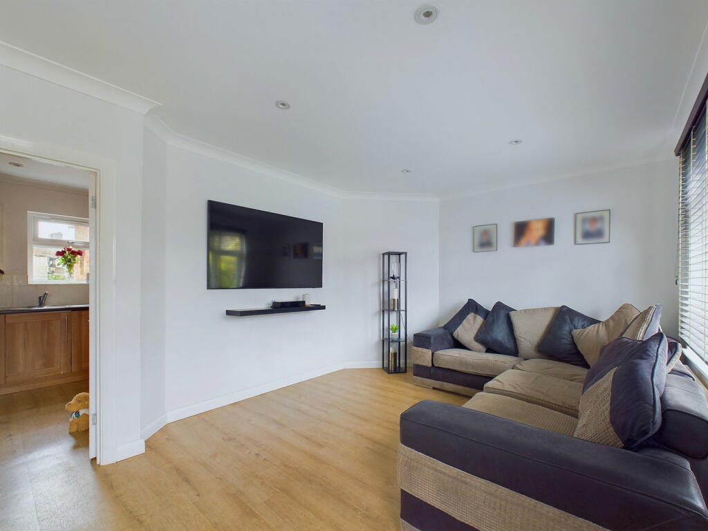 Additional image 8 of Morland Avenue, Worthing, BN14 8PX