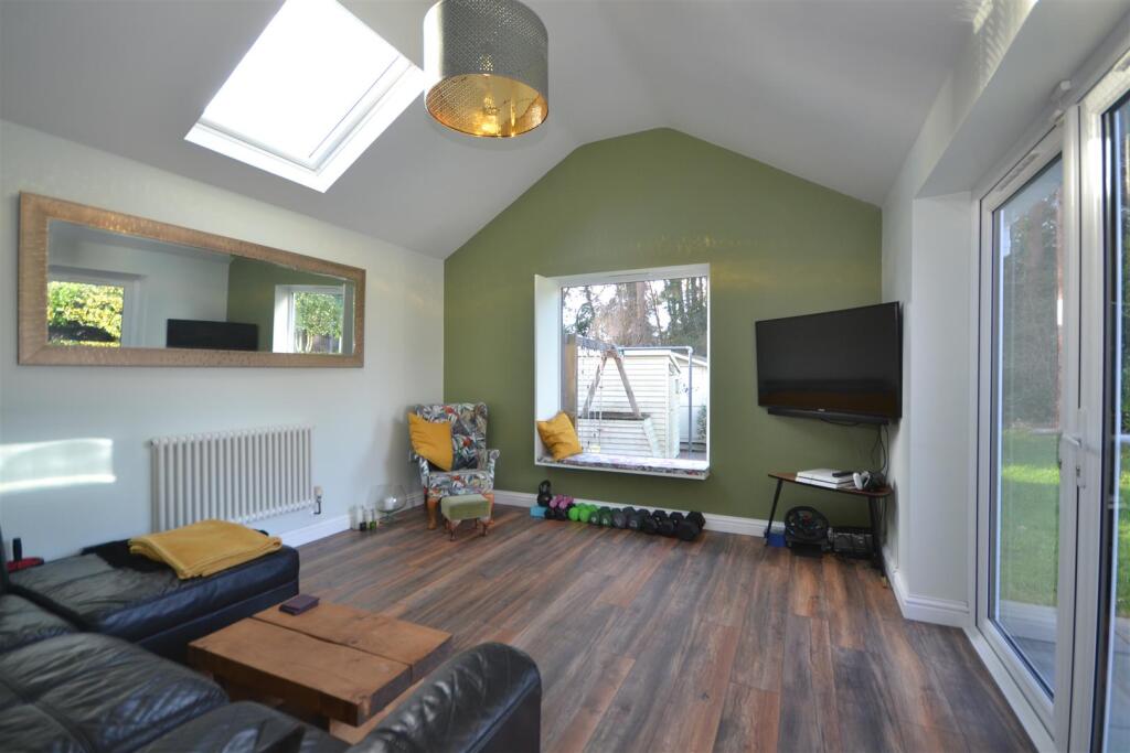 Additional image 9 of Aspen Drive, Verwood