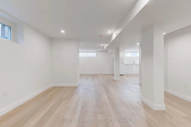 Additional image 21 of 67 Sunrise Dr