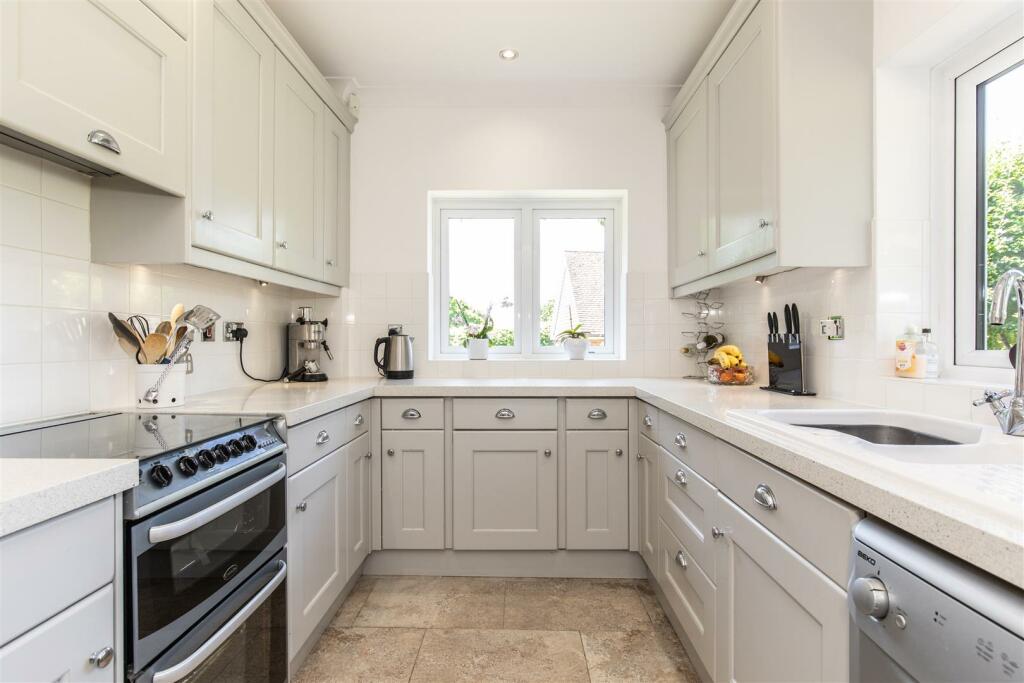 Additional image 25 of Hailsham Road, Herstmonceux BN27 4JX