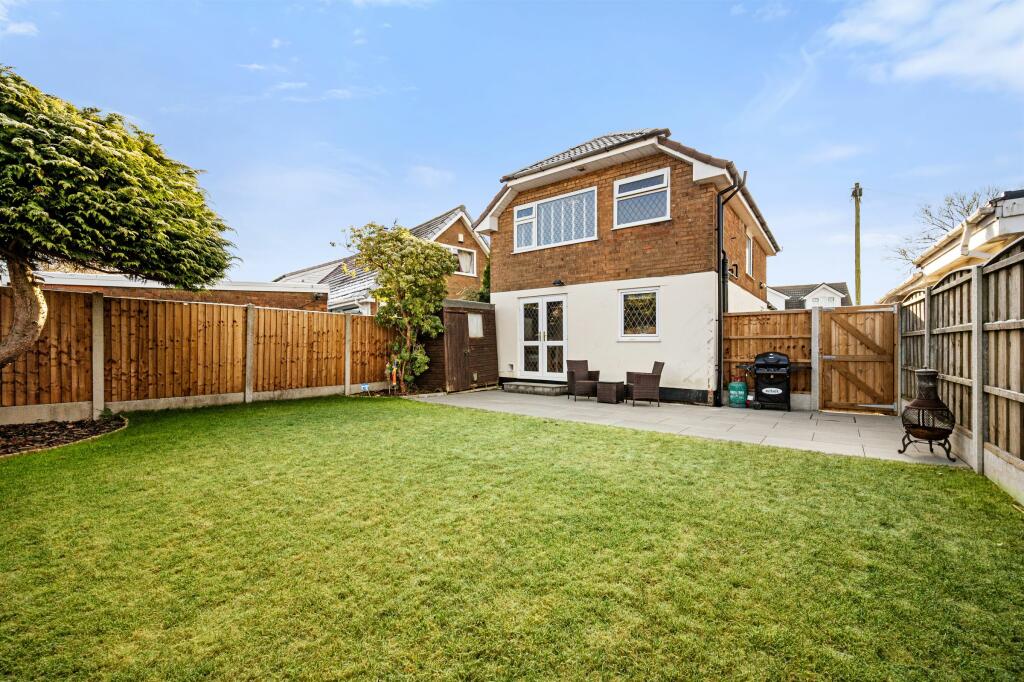 Additional image 18 of Cheviot Close, Walshaw Park