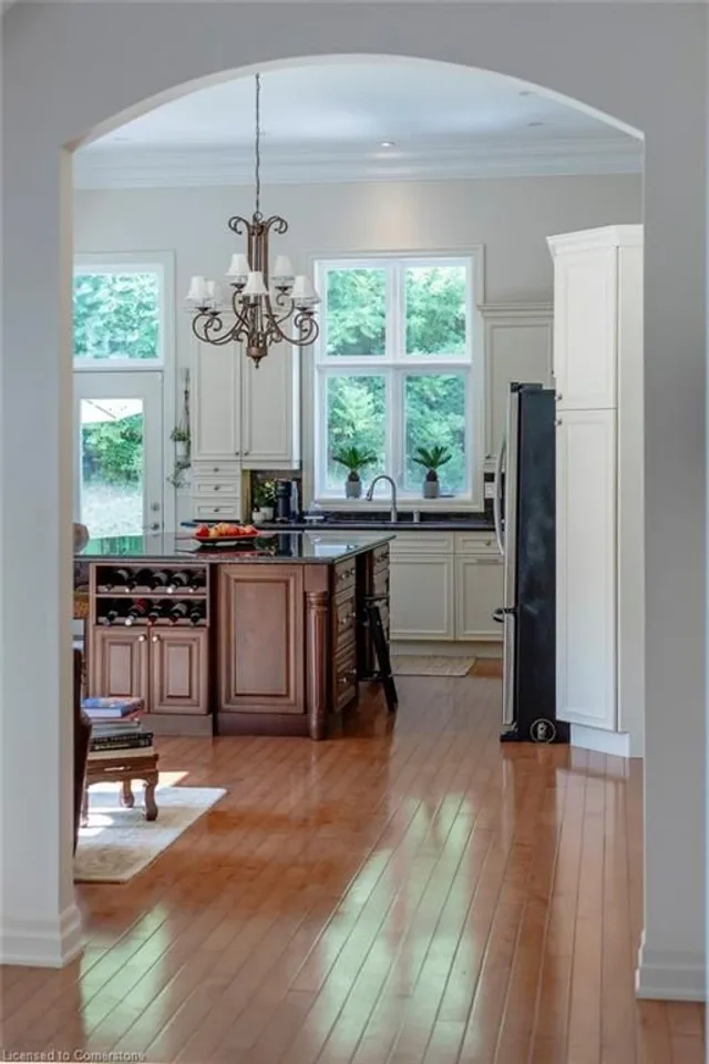 Additional image 32 of 35 Sweetman Dr