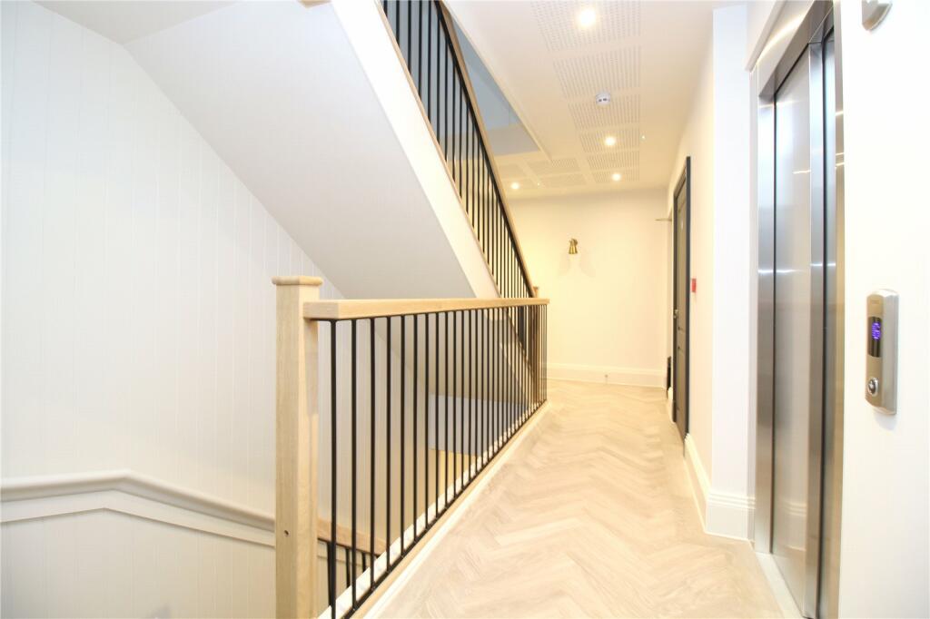 Additional image 15 of Chewton Farm Road, Highcliffe, Dorset, BH23