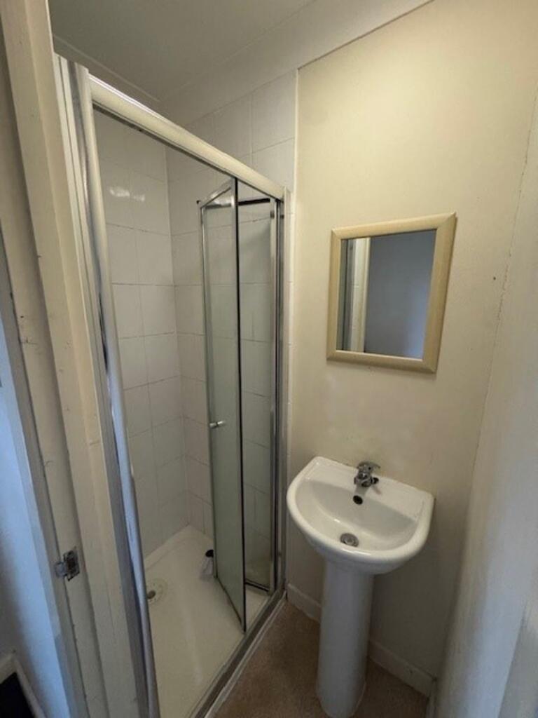 Additional image 5 of House Share in Charminster – Room Available for £595/Month, All Bills Included