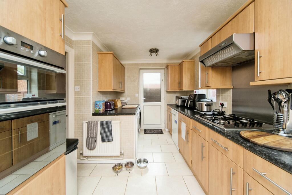 Additional image 5 of Grasmere Close, Eastbourne