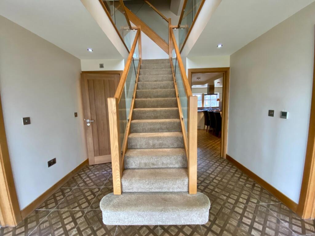 Additional image 4 of Morris Fold Barn, Slack Fold Lane, Farnworth, Bolton, Lancashire, BL4 0LJ