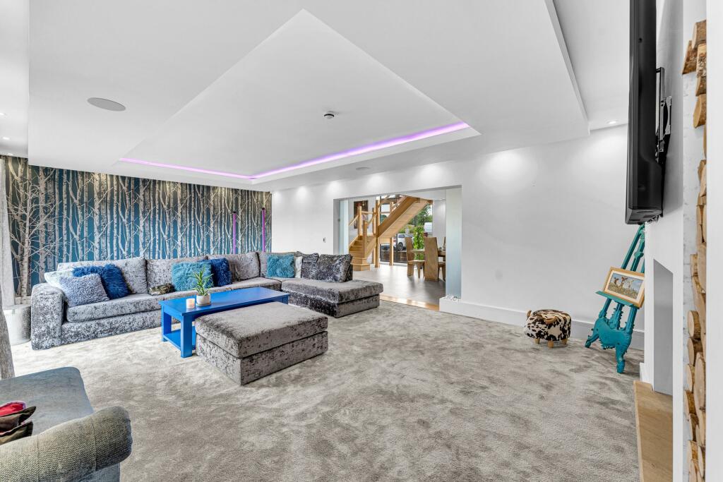 Additional image 12 of Experience luxury modern living at Oak Stables in Lostock. Built in 2015.