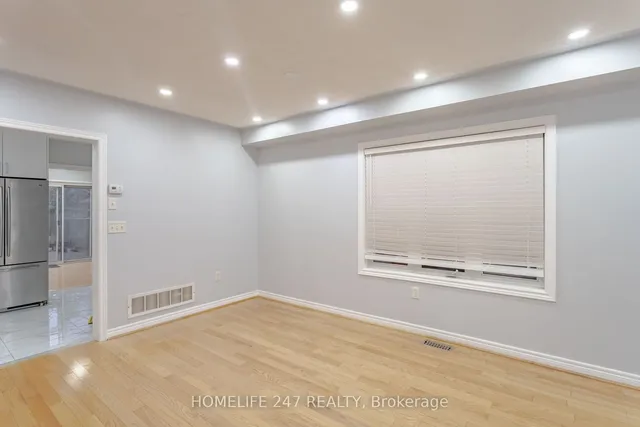 Additional image 5 of 7138 Village Walk