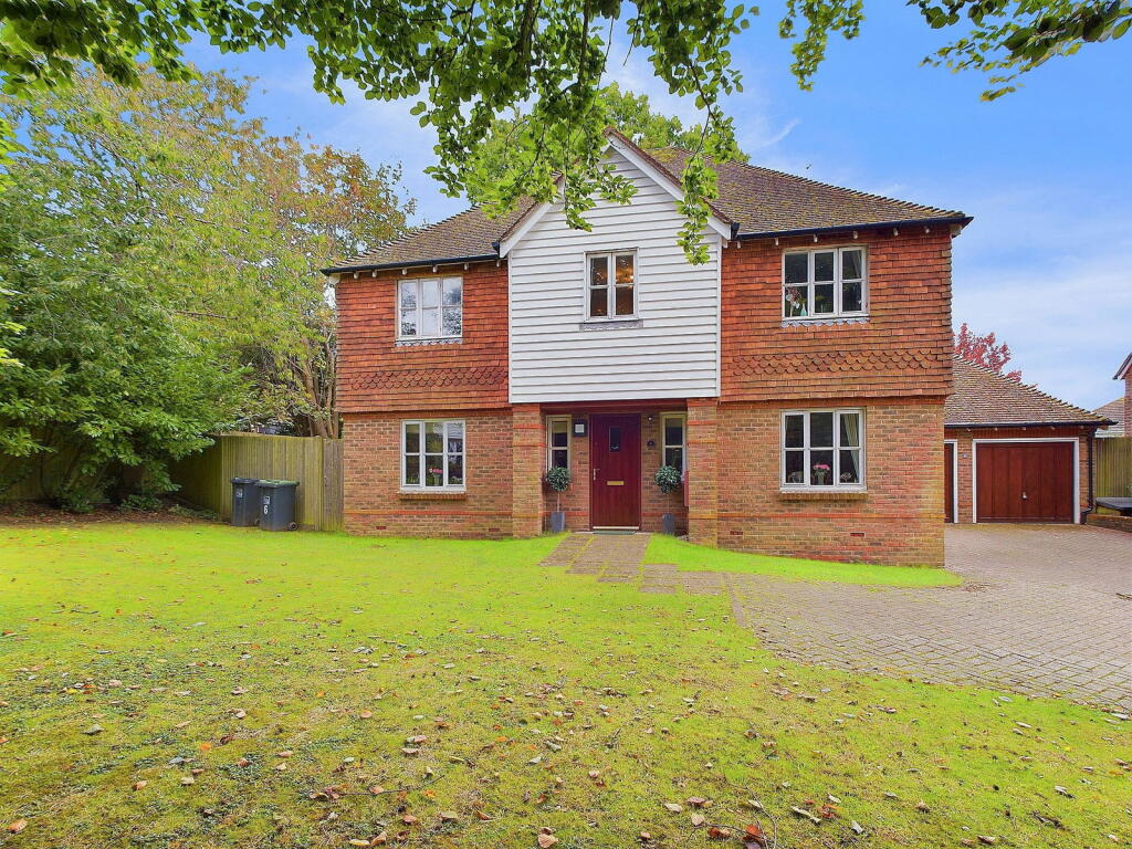 Additional image 26 of Swandean Close, Worthing, West Sussex BN13 3AR