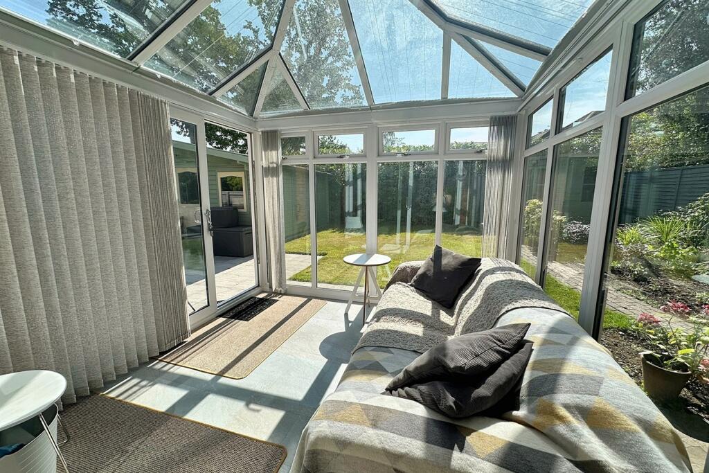 Additional image 4 of Verwood