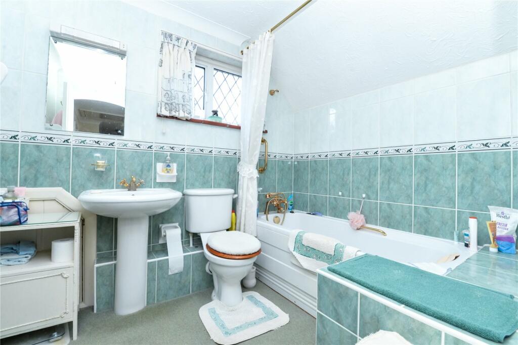 Additional image 11 of Barrs Wood Road, New Milton, Hampshire, BH25