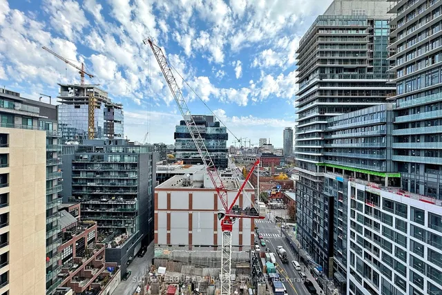 Additional image 26 of 158 Front St Unit 1412