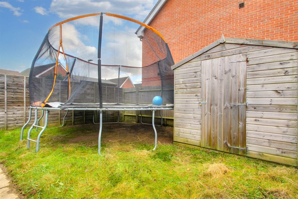 Additional image 14 of Iris Close, Worthing