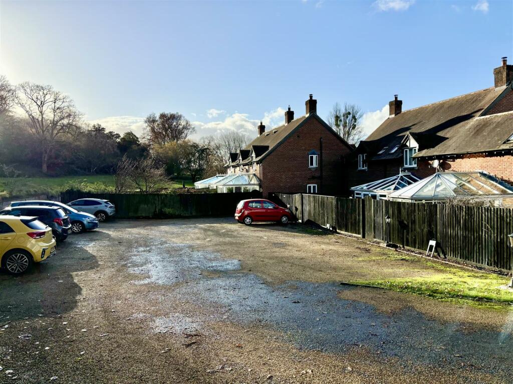 Additional image 24 of Henbury House Gardens, Sturminster Marshall