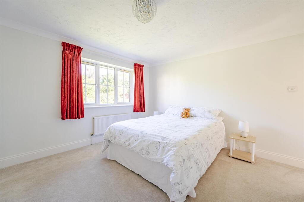 Additional image 11 of The Lords, Seaford