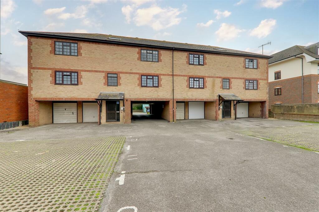 Additional image 9 of Applesham Court, South Street, Lancing