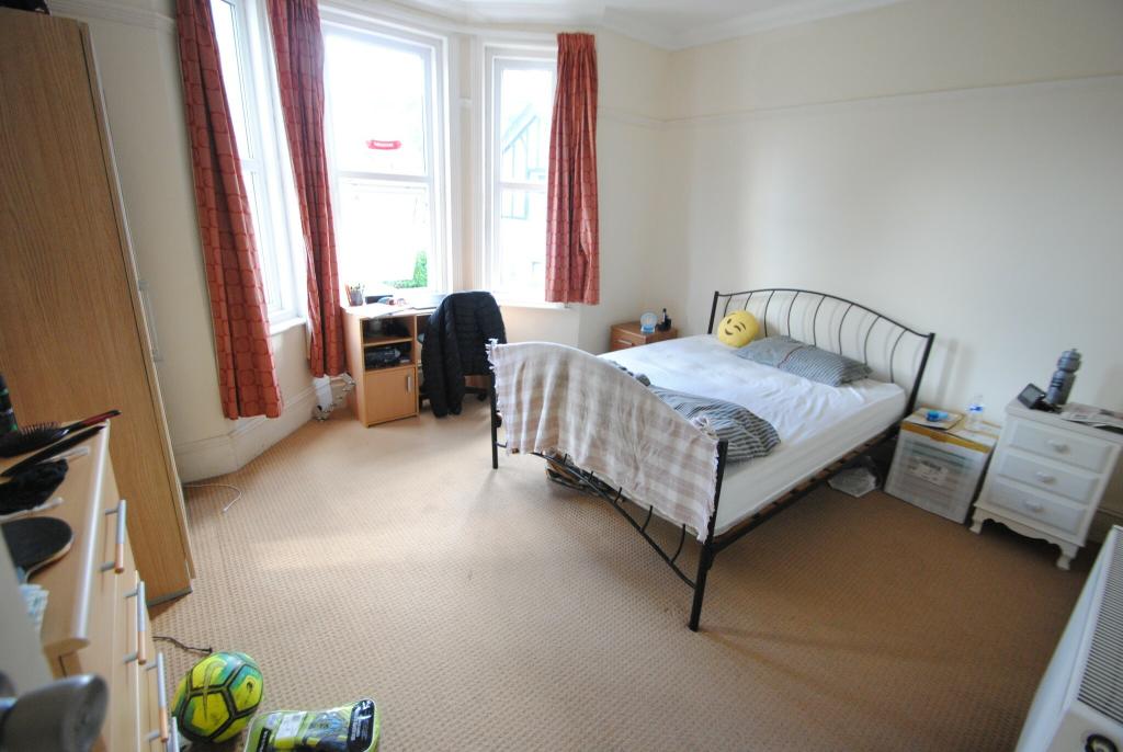 Additional image 3 of Student flat on Rushton Crescent