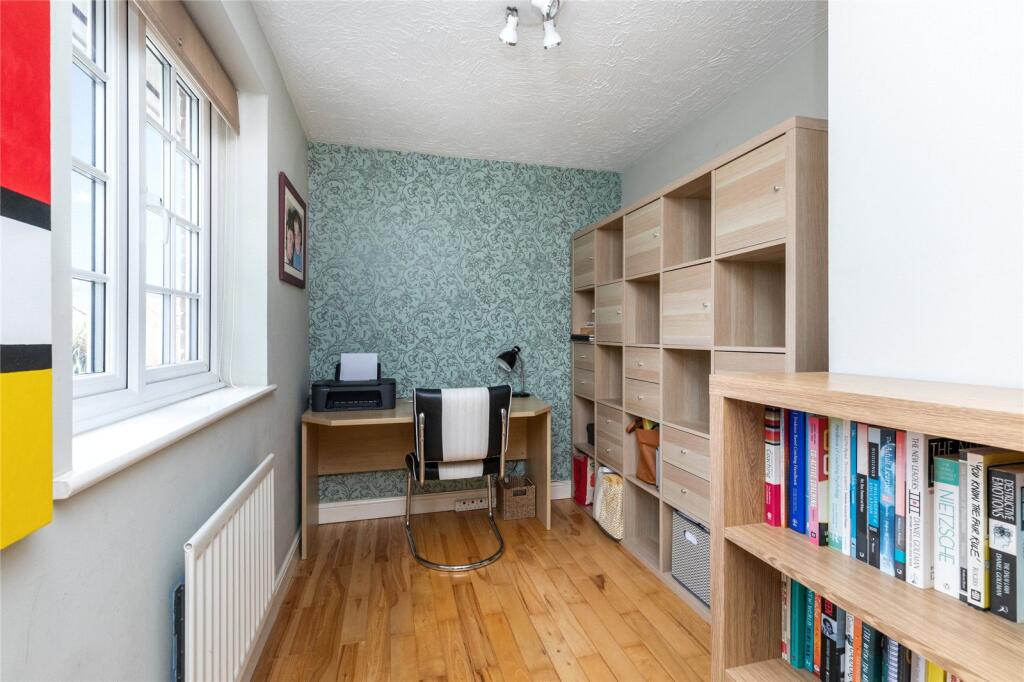 Additional image 11 of Harebell Close, Littlehampton, West Sussex, BN17