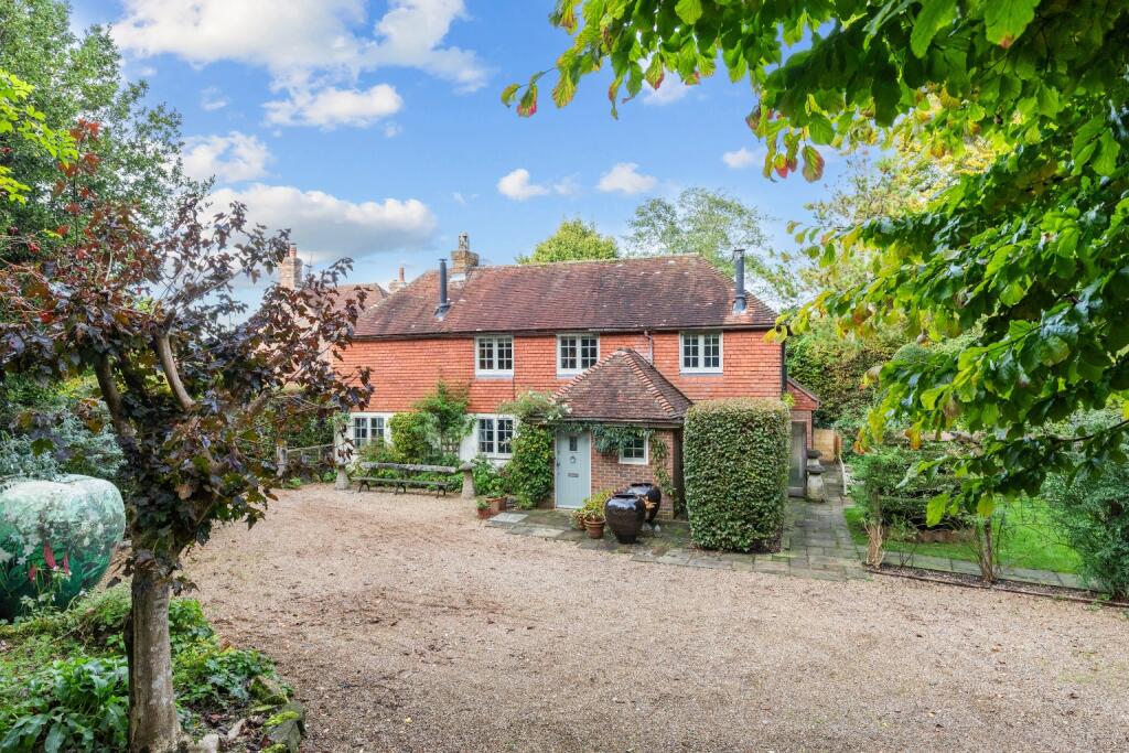 Additional image 28 of Priory Cottage, The Street, Wilmington, Polegate, East Sussex, BN26 5SL