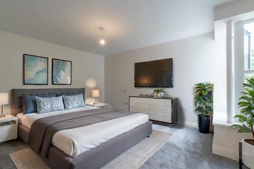 Primary image of Golf Links Road, Ferndown