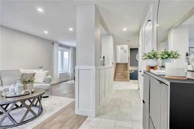 Additional image 6 of 5 Ventura Dr