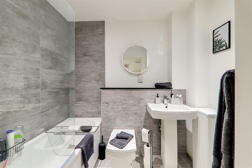 Additional image 9 of Strand Parade, Goring-By-Sea, Worthing