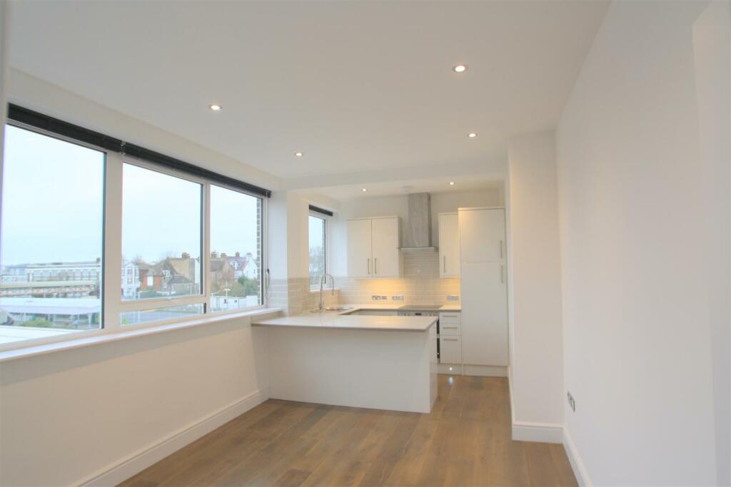 Additional image 4 of The Legacy, 84-86 Denmark Villas