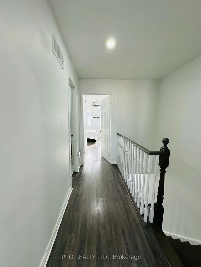 Additional image 23 of 83 Mondeo Dr Unit 293