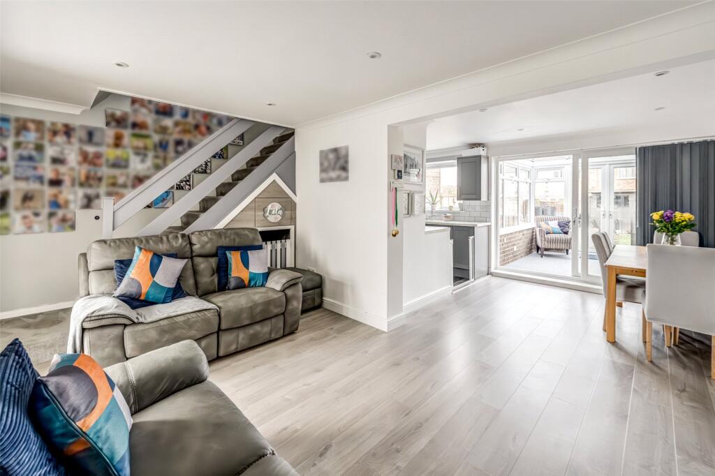 Additional image 4 of Willow Crescent, Worthing, West Sussex, BN13