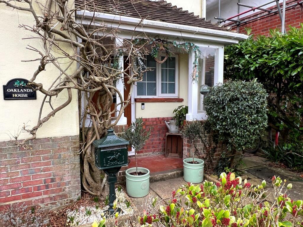 Additional image 17 of Barton Court Avenue, Barton On Sea, New Milton, Hampshire. BH25 7ES