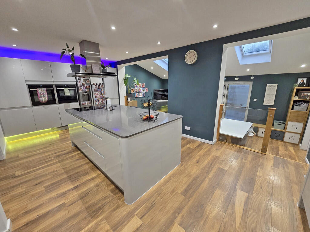 Additional image 10 of Downland Avenue, Southwick