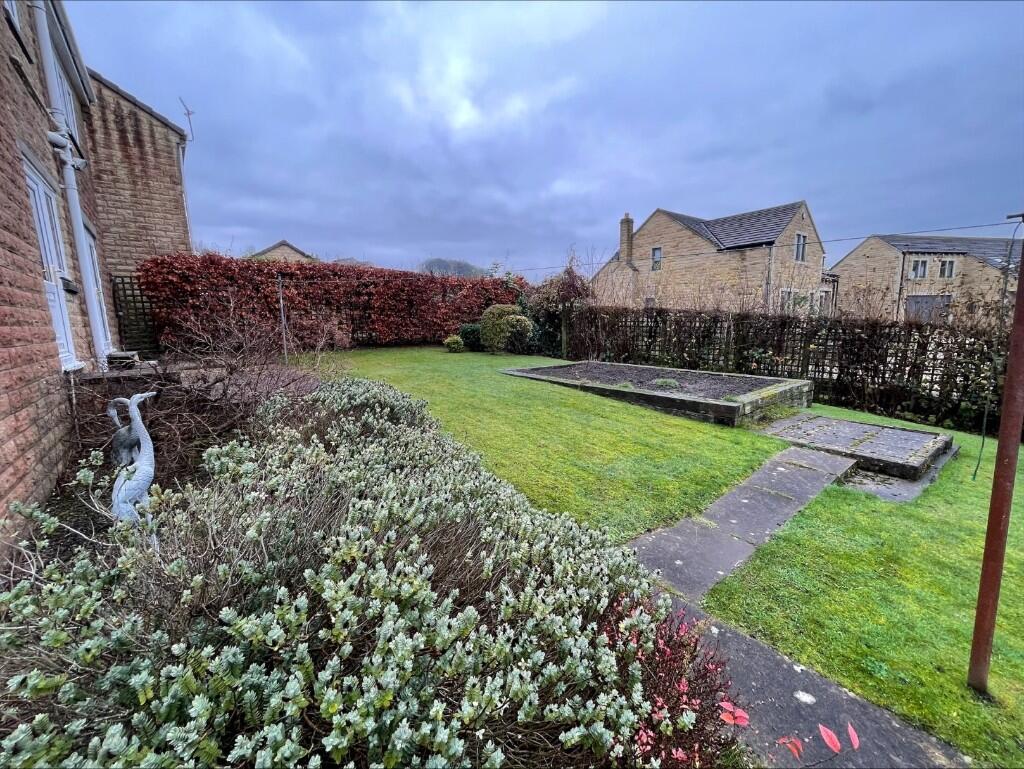 Additional image 18 of 16 Highfell Rise, Keighley BD22 6LG