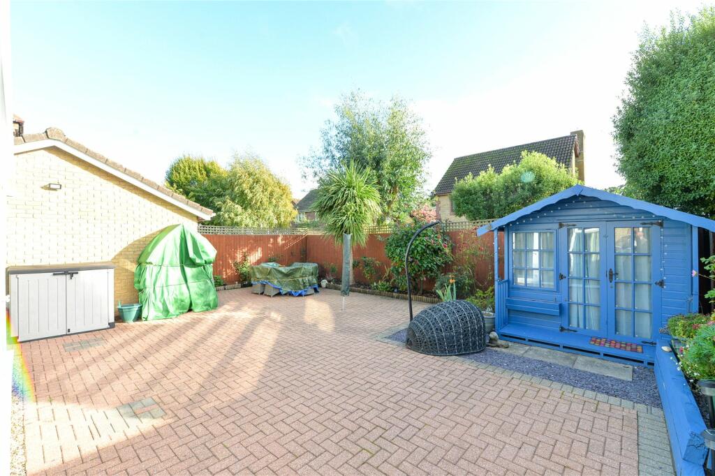 Additional image 12 of Studley Court, Barton On Sea, New Milton, Hampshire, BH25