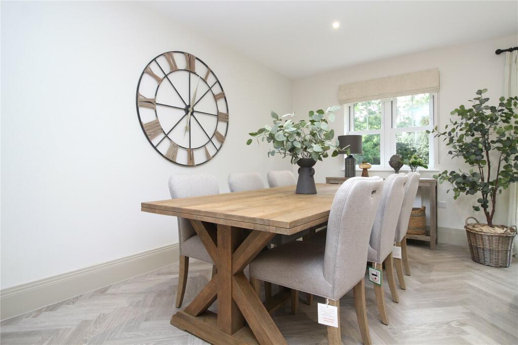 Additional image 5 of Chewton Farm Road, Highcliffe, Dorset, BH23