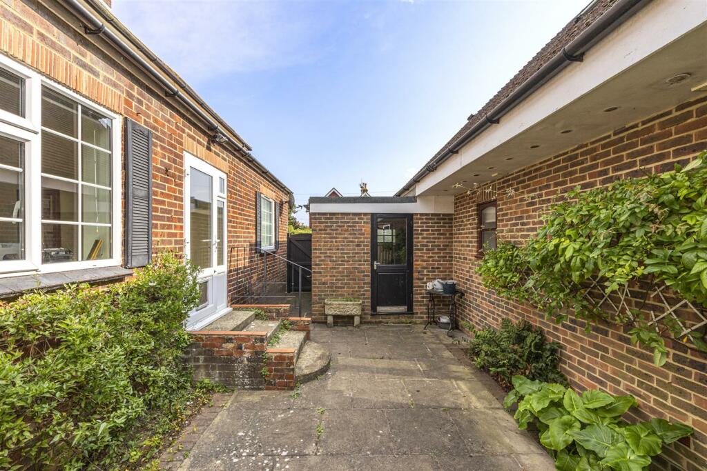 Additional image 16 of Wallace Avenue, Worthing