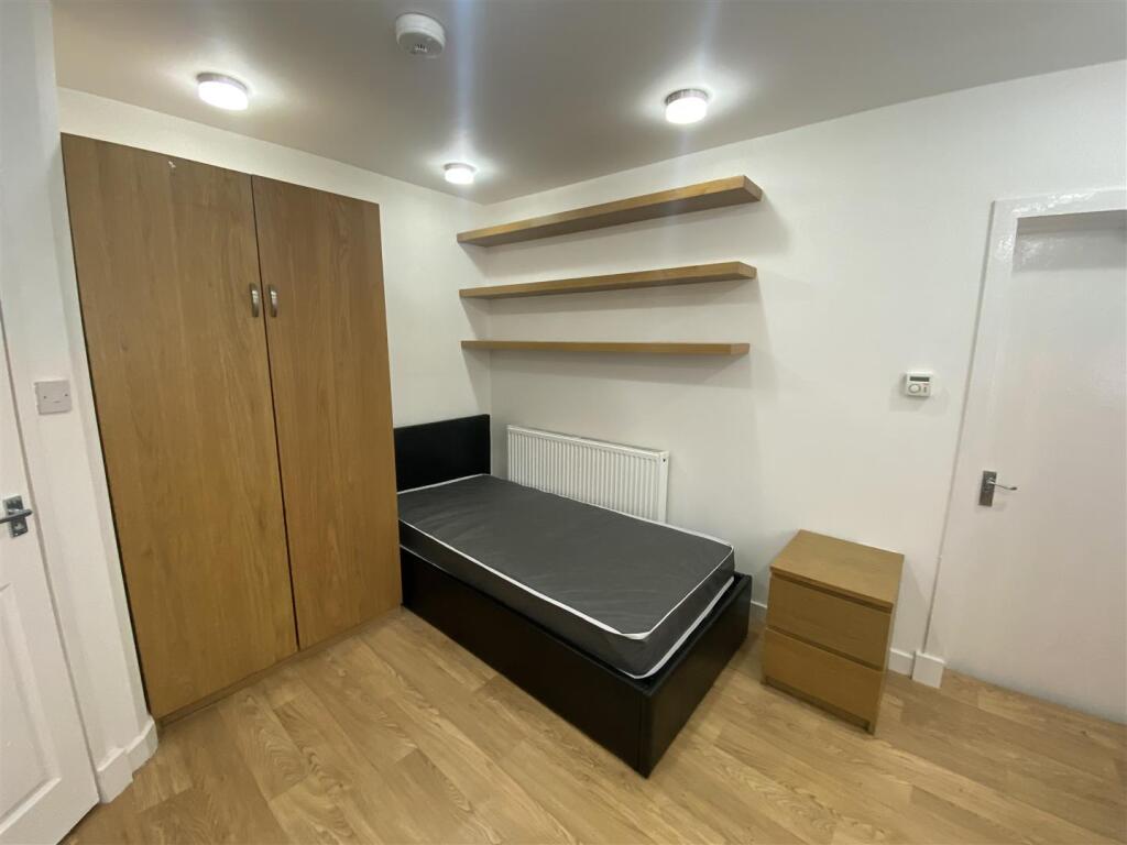 Additional image 3 of Skipton Road, Keighley