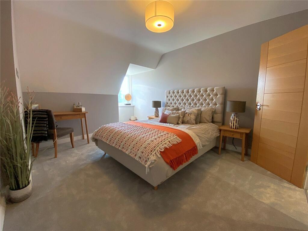 Additional image 7 of Vita Maris, 19-21 Wortley Road, Highcliffe, Dorset, BH23