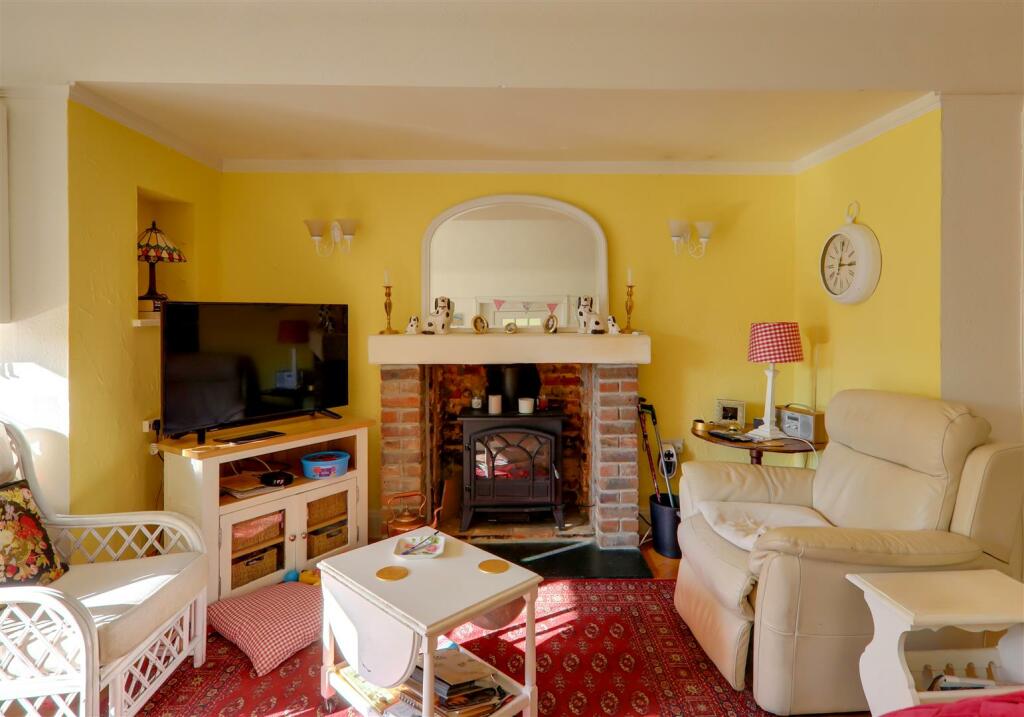 Additional image 11 of Wallace Avenue, Worthing