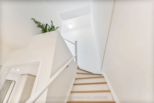 Additional image 34 of 8 Florence Wyle Lane Unit 3